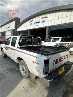 نيسان بيك اب